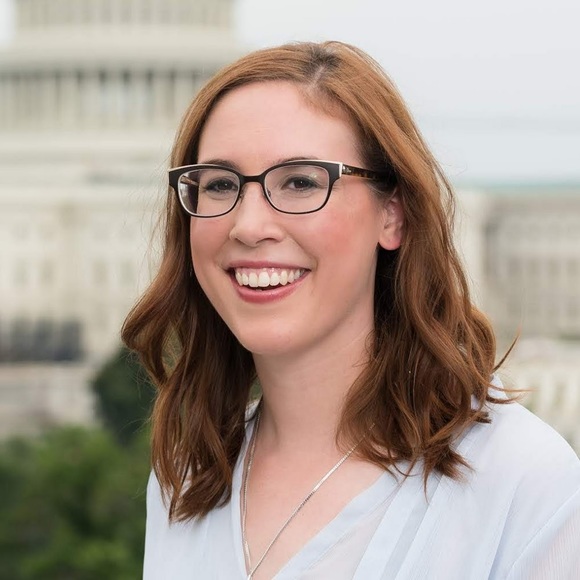 Meet your Posher, Katelyn - Picture 1 of 1